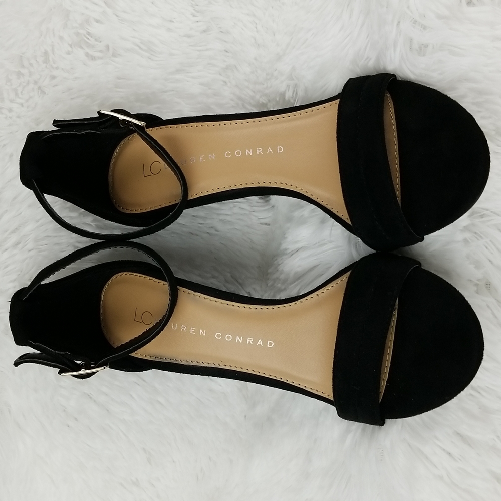 NWOB LC Lauren Conrad Alina Sandal